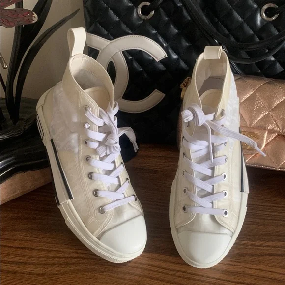 Dior Women's Cream High-Top Sneakers 7 217 - Picture 4 of 11